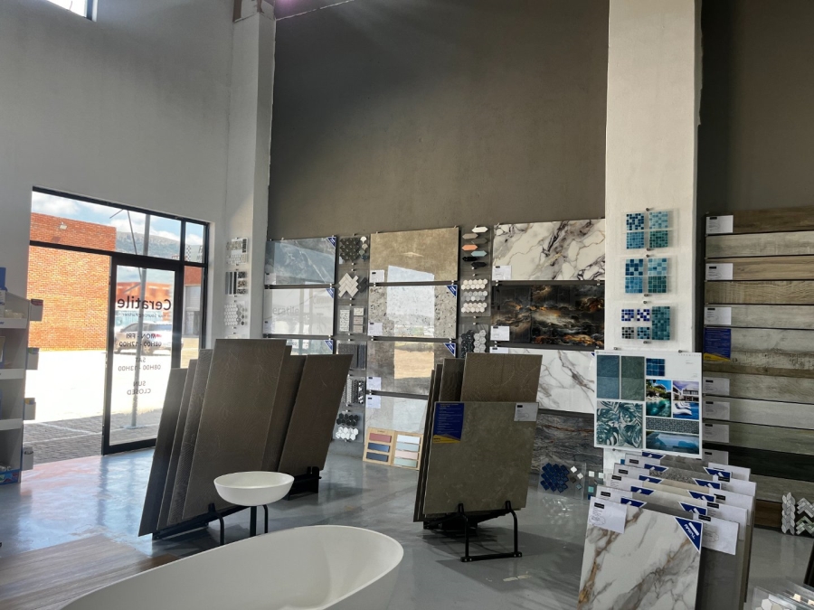 To Let commercial Property for Rent in Melodie North West